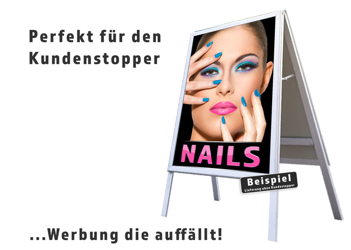 Klebefolie oder Fotokarton NAILS Nageldesign blau
